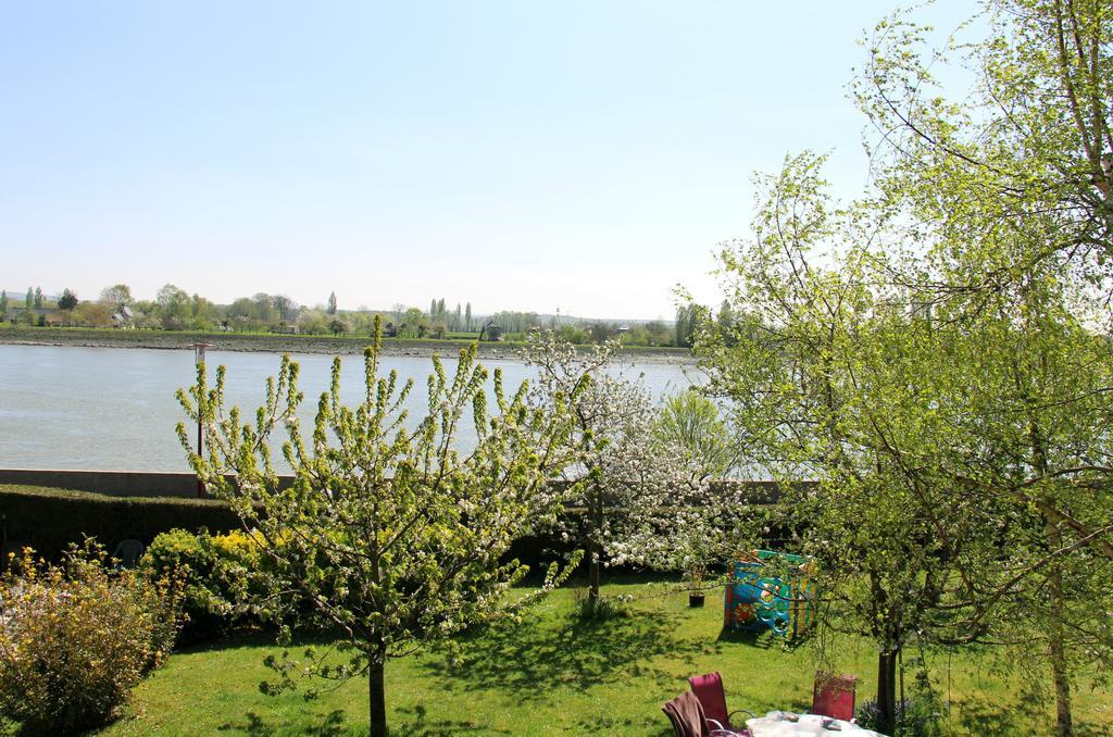 Bed and Breakfast En Bord De Seine Duclair Номер фото
