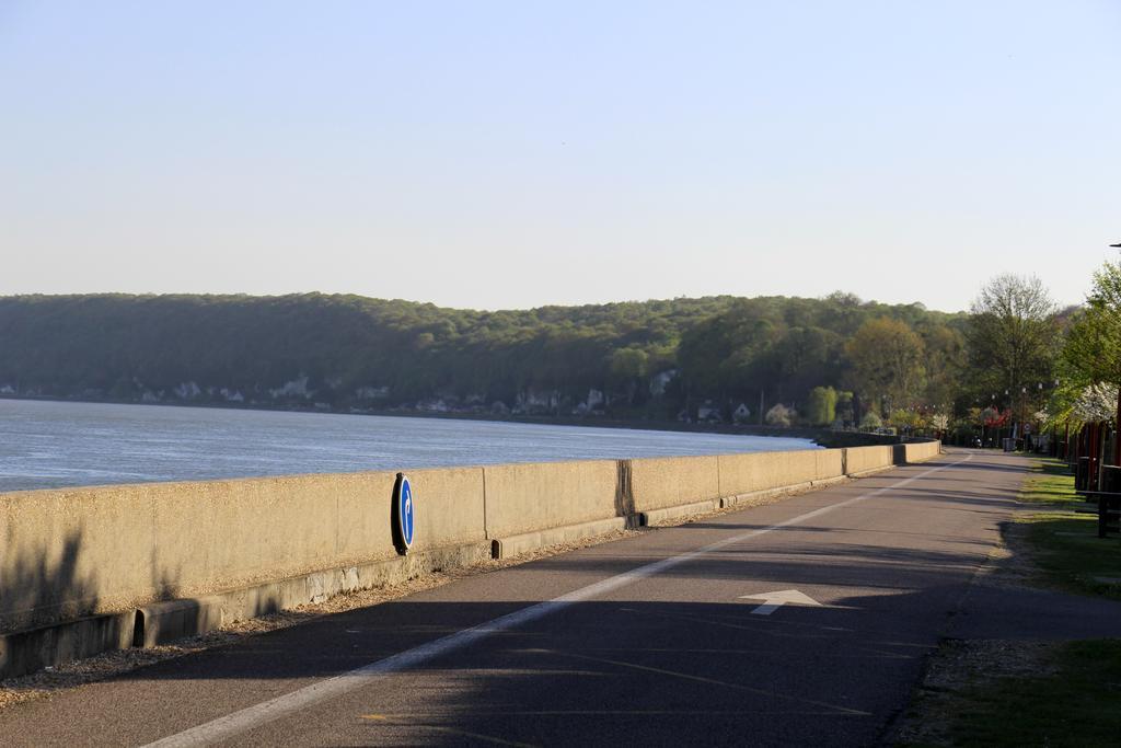 Bed and Breakfast En Bord De Seine Duclair Екстер'єр фото
